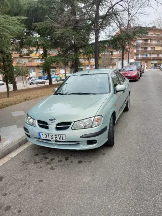 Nissan Almera 2002