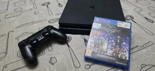 PS4 (PlayStation 4) Negra + Mando + Juego