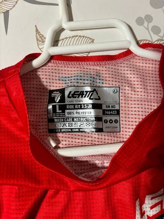 Traje Leatt MX Junior (rojo/negro) 140-150cm