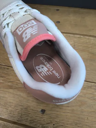 New Balance 38 Beige/coral