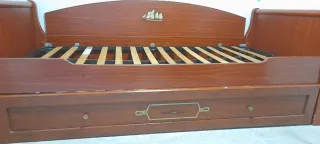 Cama nido de madera