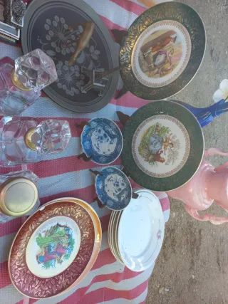 Lote de artículos de decoración y menaje