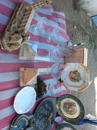 Lote de artículos de decoración y menaje