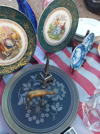 Lote de artículos de decoración y menaje