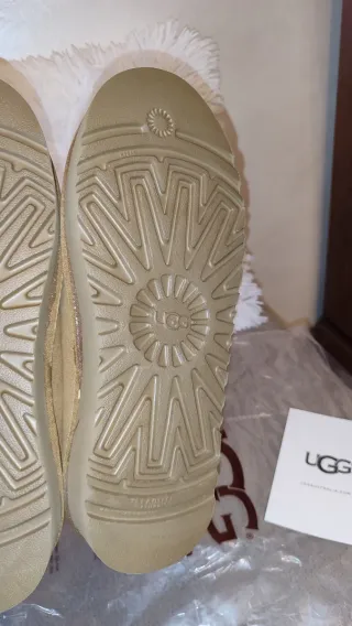 Ciabatte UGG tazz platform cammello con pelliccia