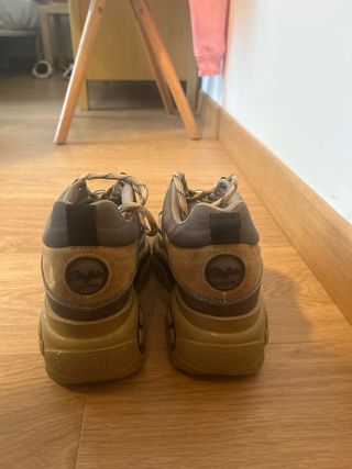 Zapatillas Buffalo Beige y Marrón