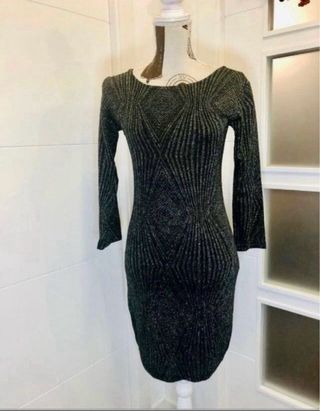 Vestido fiesta con etiqueta