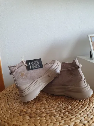 Converse Run Star Legacy CX Hi T38 Cuero beige.