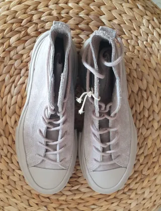 Converse Run Star Legacy CX Hi T38 Cuero beige.