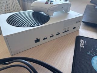 Xbox Series S Blanca + HDMI