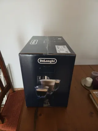 Cafetera DeLonghi Automática Espresso