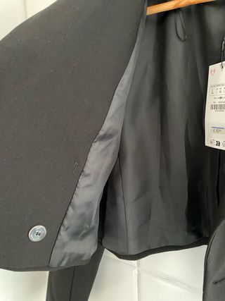 Blazer Corta Negra Zara Talla L