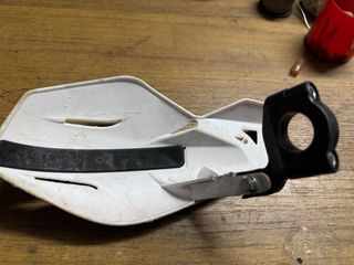 Paramanos Acerbis y MEC Naranja/Blanco