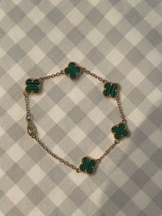 Pulsera tréboles malquita dorada