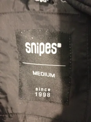 Cazadora negra Snipes acolchada