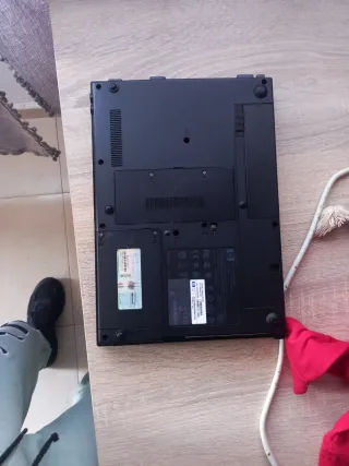 Portátil HP ProBook Rojo