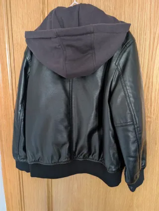 Cazadora polipiel Zara niño