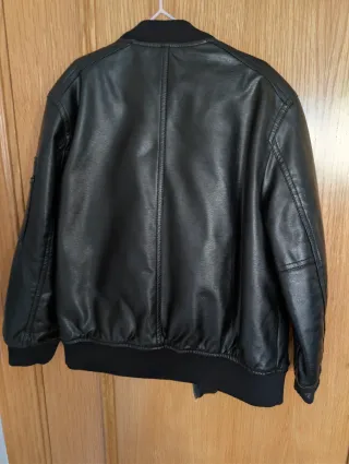 Cazadora polipiel Zara niño