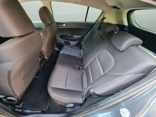 KIA Sportage 1.6 MHEV HÍBRIDO 136cv. AUTOM.