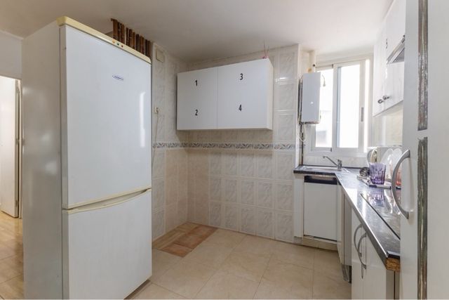 Habitación de entrada inmediata en Valencia