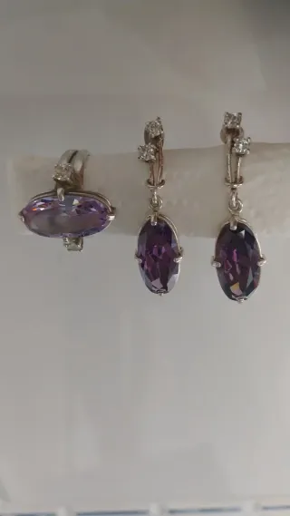 Conjunto Plata Amatista Anillo y Pendientes