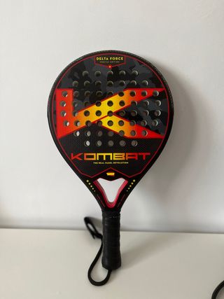 Pala de pádel KOMBAT Delta Force