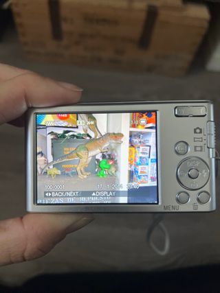 Cámara Sony Cyber-shot DSC-W830 Plata