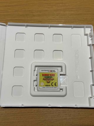 Donkey Kong Country Returns 3D (Nintendo 3DS)