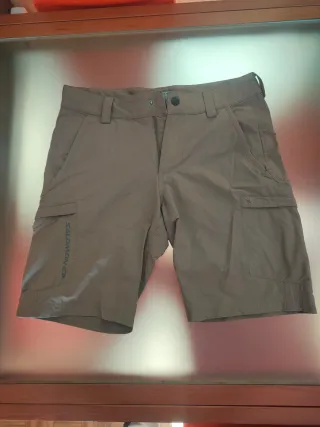 Pantalón corto trekking Salomon beige