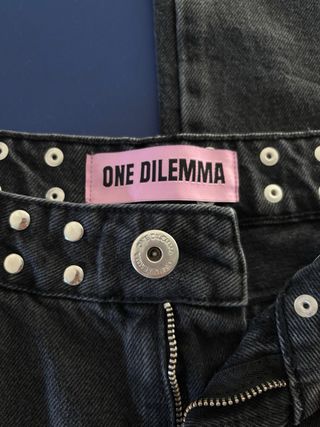 One Dilemma Jeans Estrellas Azules Tachuelas