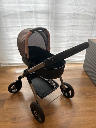 Carro de juguete para muñecas