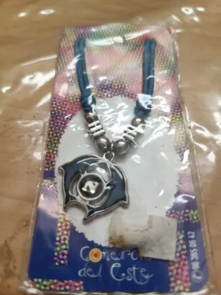 Collar delfines con letra N