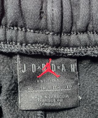 3 Pantalones Talla S/M Jack&Jones, Jordan y Zara