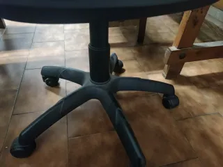 Silla ordenador con 5 ruedas, silla y respaldo