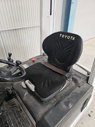 Carretilla elevadora UNICARRIERS A1N1L18Q