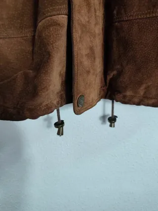 Chaqueta de ante marrón