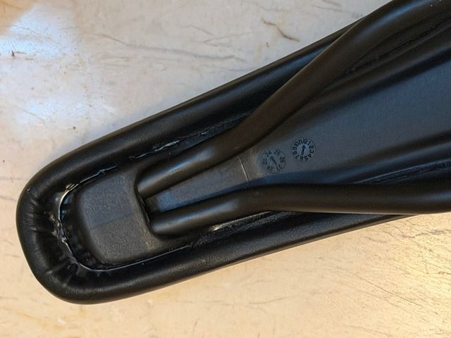 Sillín Ergon SM10 Sport Preto CroMo NOVO