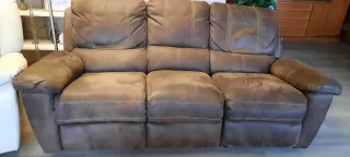 Sofá reclinable marrón 3 plazas