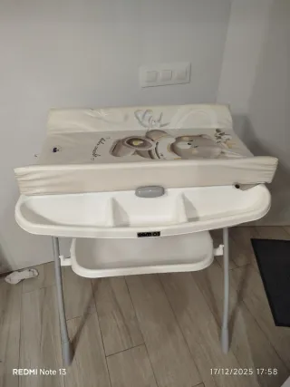 Cambiador bebé con bañera CAM