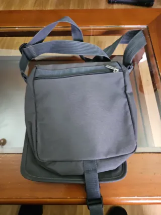 Bolso de Hombro Reebok Gris