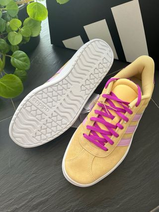 Zapatillas Adidas plataforma talla 40