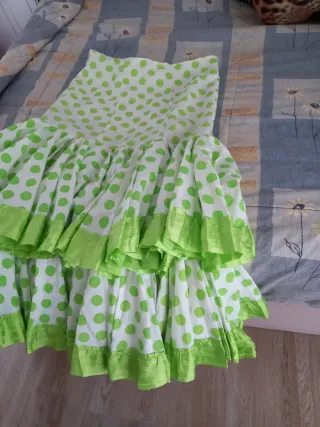 Falda Flamenca Lunares Verde y Blanca