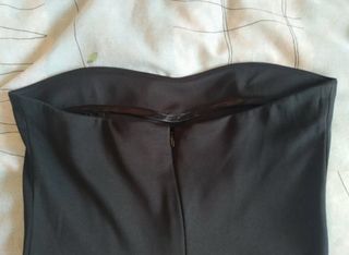 Vestido negro con volantes