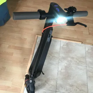 Patinete Xiaomi 4 Lite 2ª Gen 2024