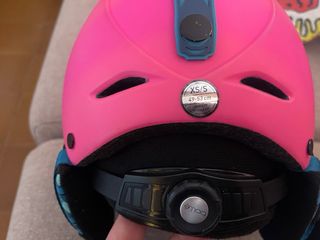 Casco de esquí Bollé rosa niña