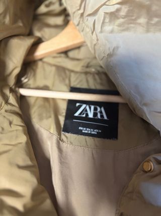 Chaqueta de plumas beige