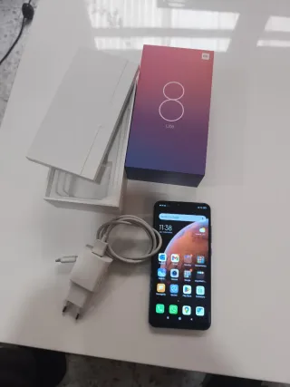 Xiaomi Mi 8 Lite