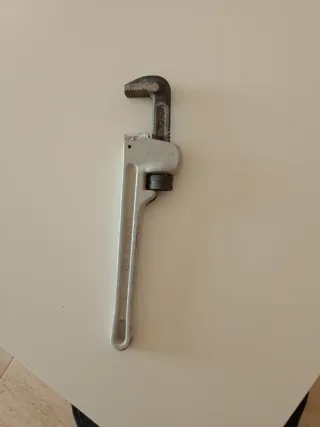 Llave Grifa 10 Profesional