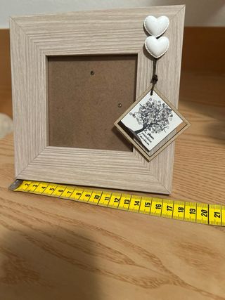 Cornice porta foto decorata con cuori