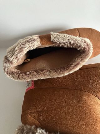 Zapatillas Botas Casa Marrones
